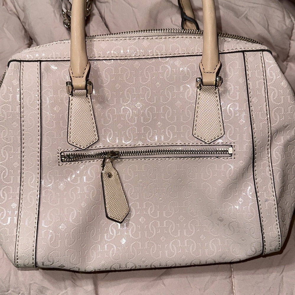 Guess Purse - Picture 7 of 9